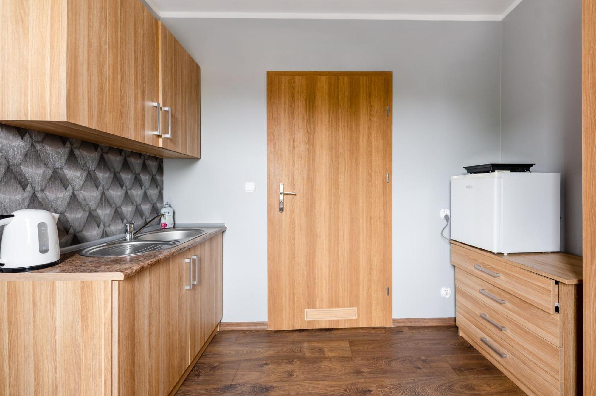 Bed and Breakfast Sleep&Go Lubliniec Exterior foto