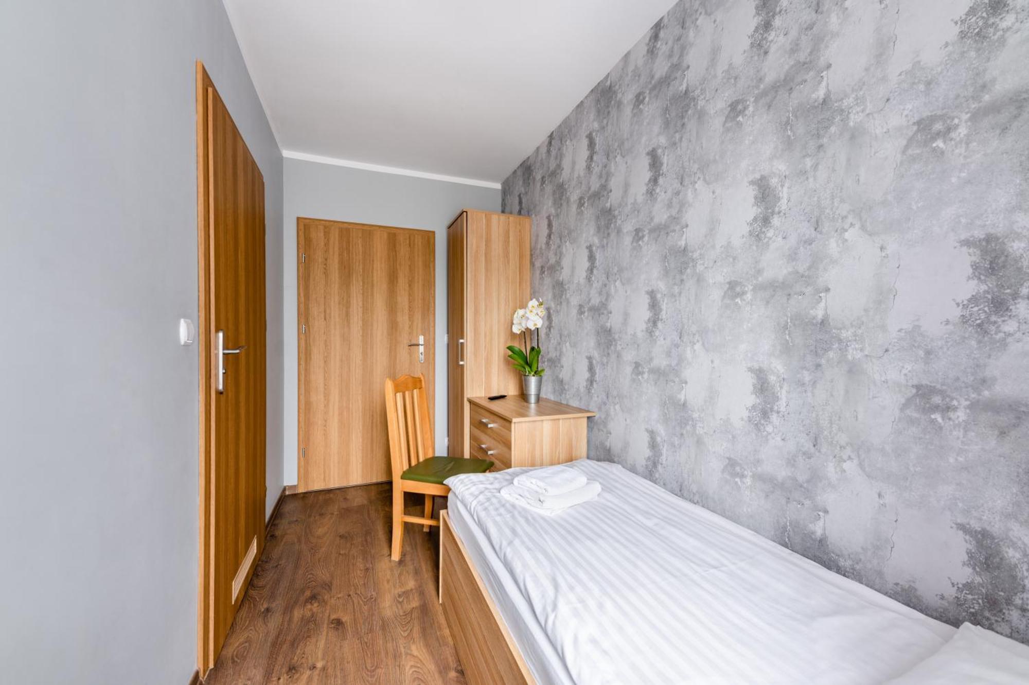 Bed and Breakfast Sleep&Go Lubliniec Exterior foto