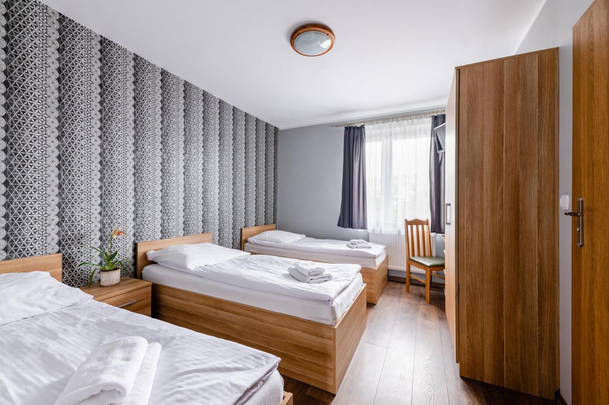 Bed and Breakfast Sleep&Go Lubliniec Exterior foto