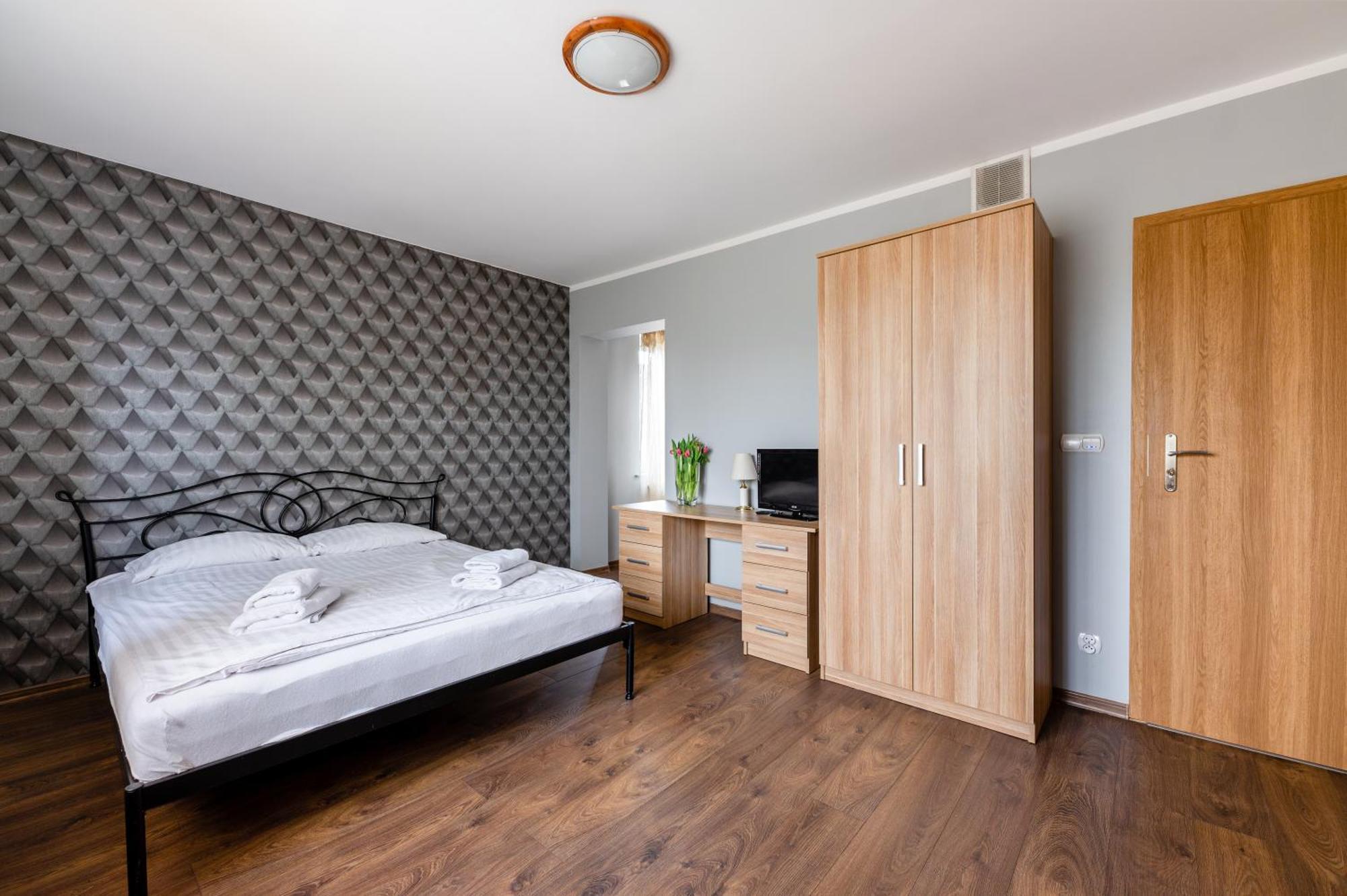 Bed and Breakfast Sleep&Go Lubliniec Exterior foto